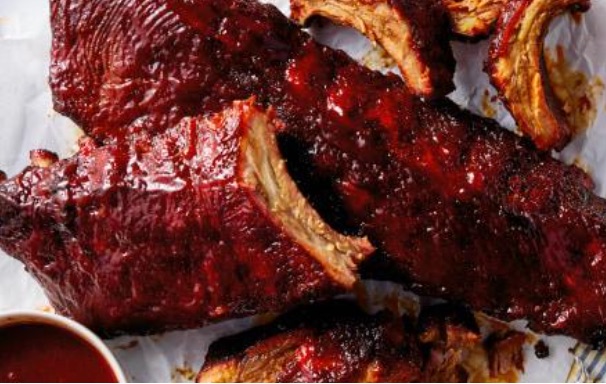 BBQ Ribs with Bourbon Sauce