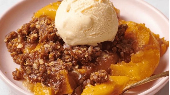 Old Fashioned Peach Crisp